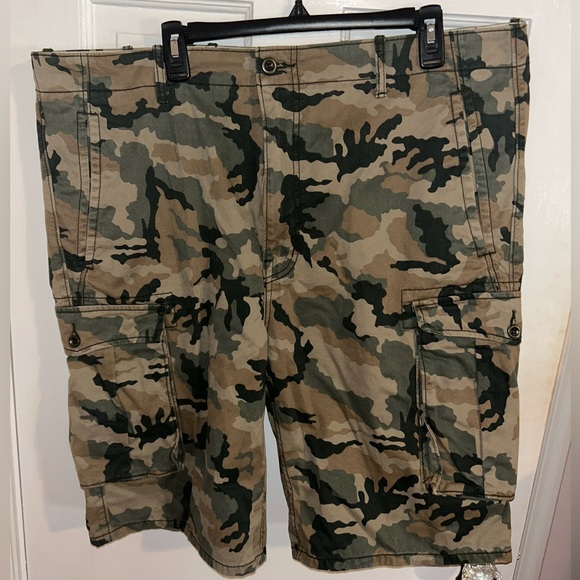 Levi's Shorts Levis Camo Cargo Shorts Poshmark